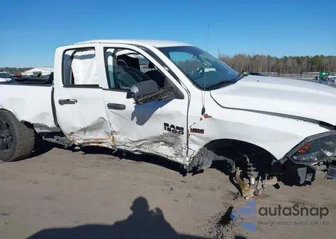 2017 Ram 1500 Express 4X4 6'4 Box z USA, uszkodzony, nr VIN 1C6RR7FT0HS674664